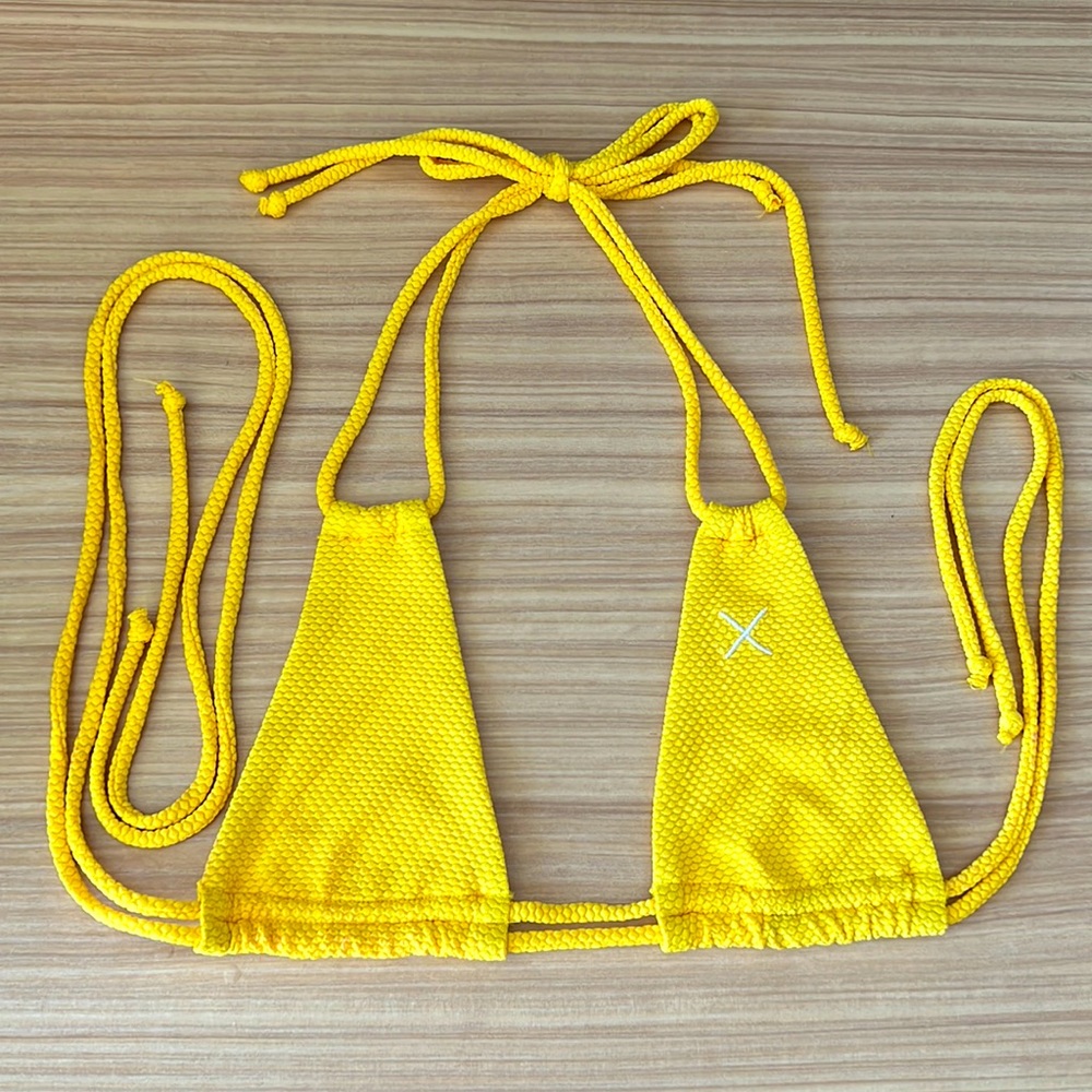 Boutine LA Lily Yellow Roamer Top - Honeycomb Fabric.